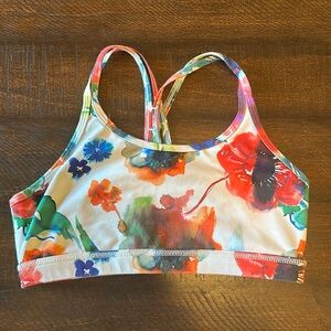 Women’s Born Primitive sports sports bra. Size small.